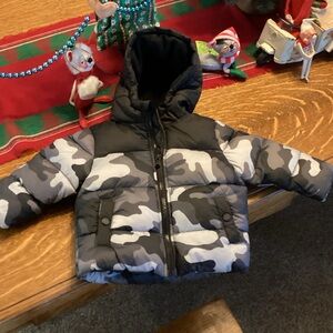 MICHAEL Michael Kors Black and Gray Camo Kids Jacket